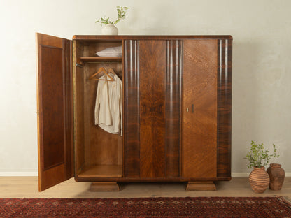 Art déco Kleiderschrank