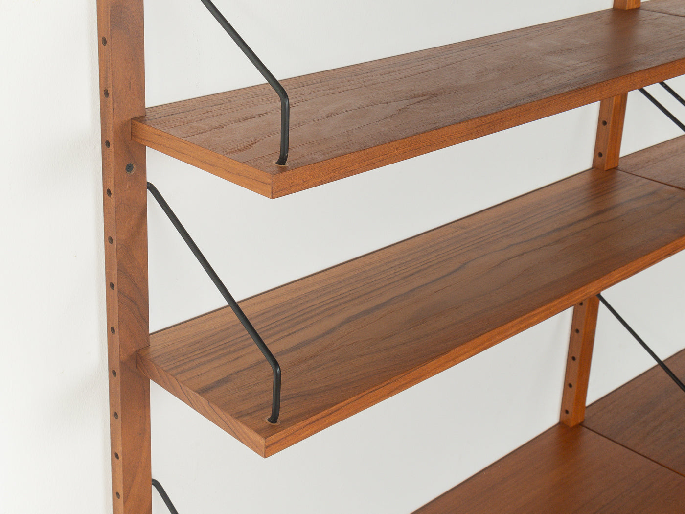 1960s wall shelf, Poul Cadovius – MCF Select