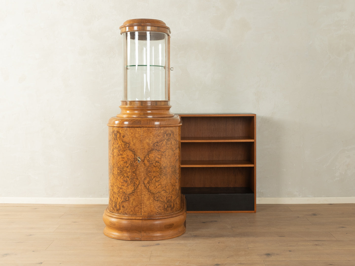 1930er Jahre Art déco Vitrine