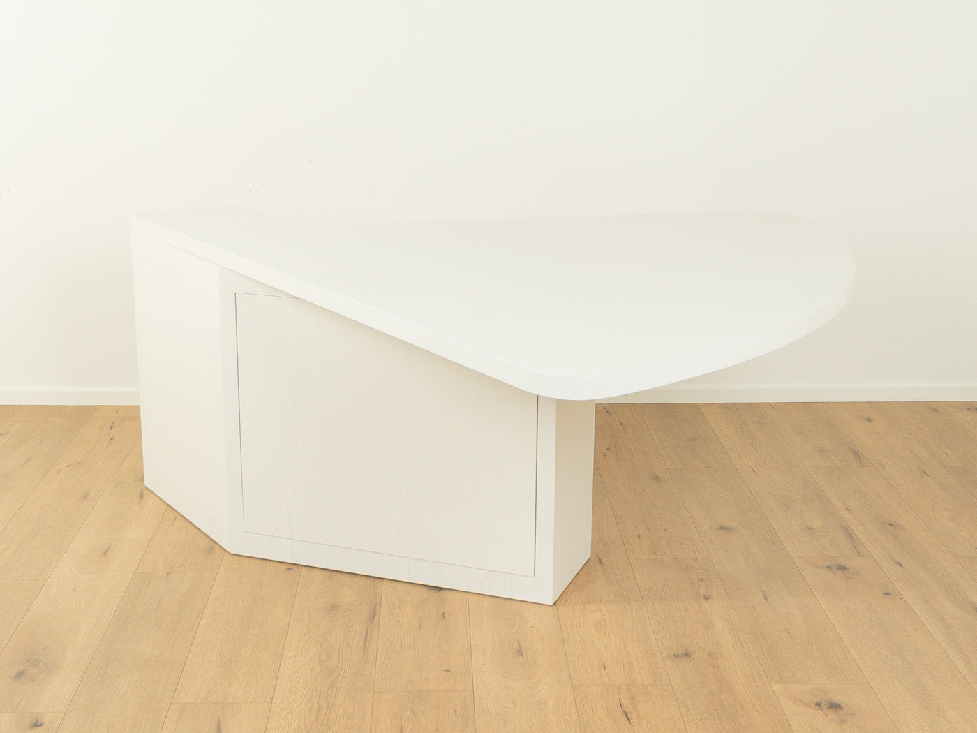 M1 table, Stefan Wewerka, Tecta