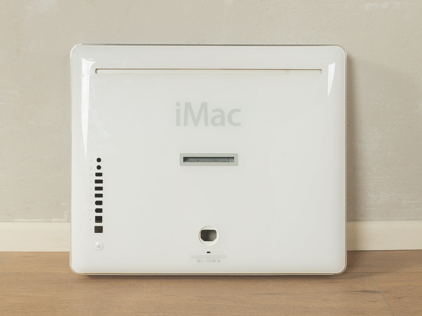 Apple iMac G5 "20 inch" mirror