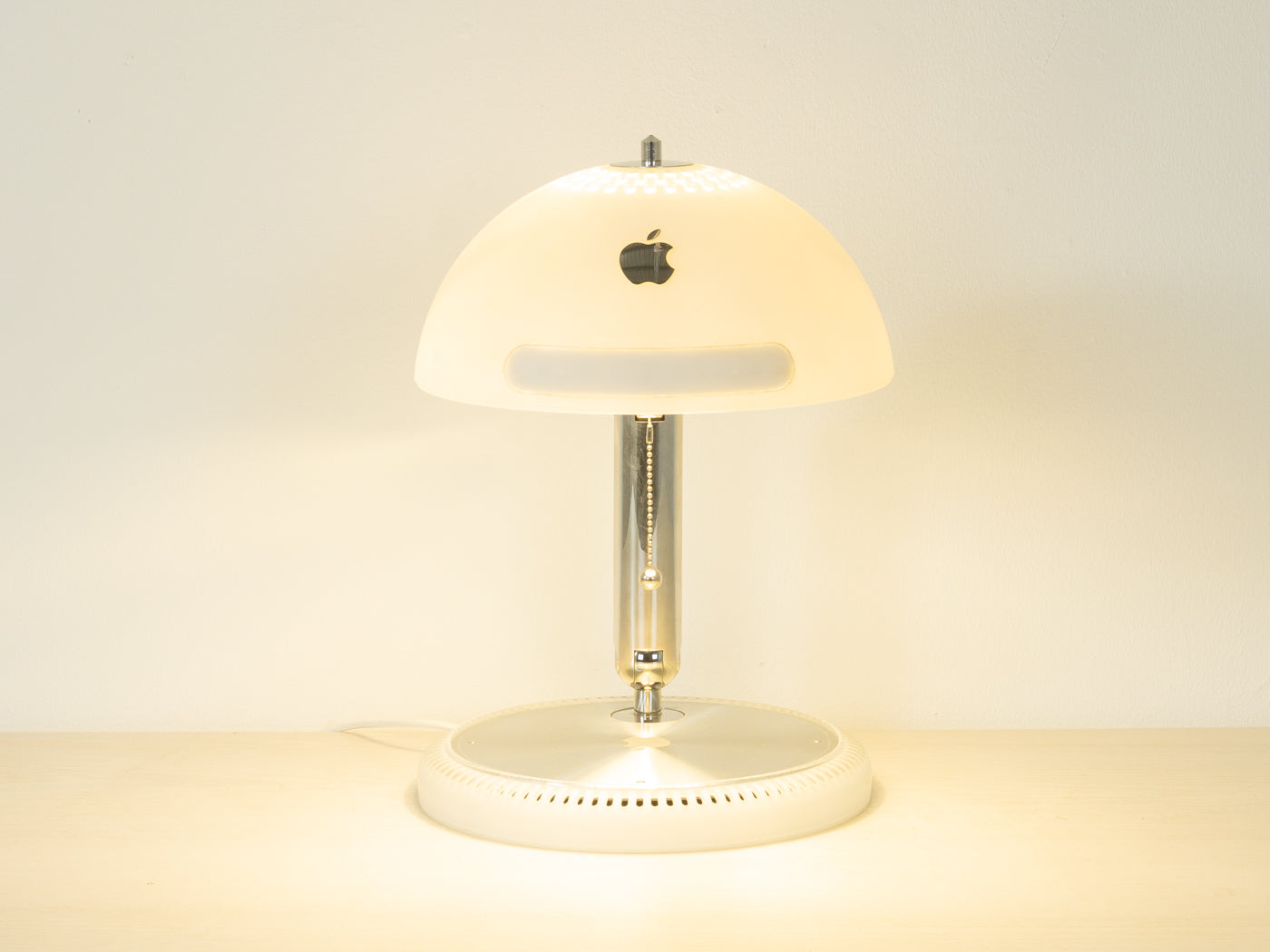 Apple iMac G4 table lamp