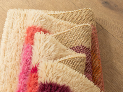 1970er Jahre Menuette Teppich, Desso, 70 x 138