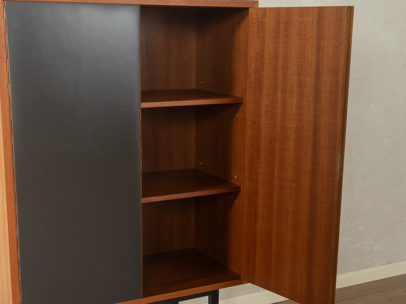 1950s chest of drawers, Oldenburger Möbelwerkstätten