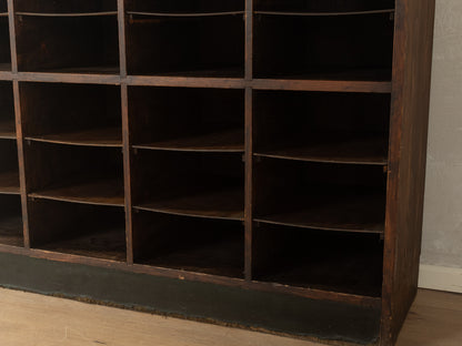 1920er Jahre Werkstattschrank