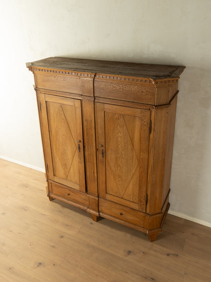 Klassizistischer Kleiderschrank, um 1840