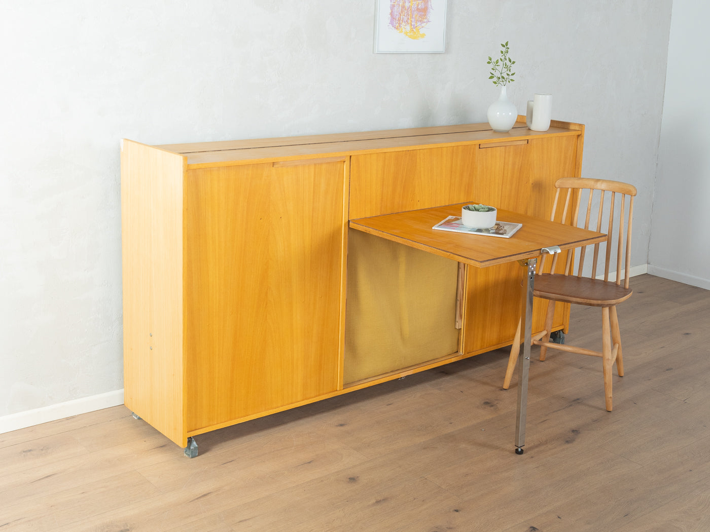 Einzigartiges Klappbett