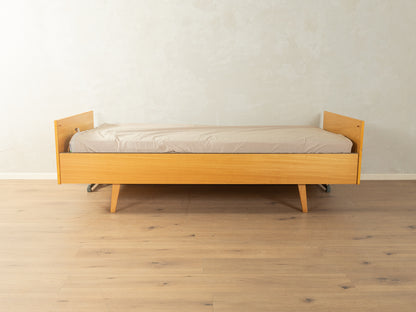 Unique Folding Bed