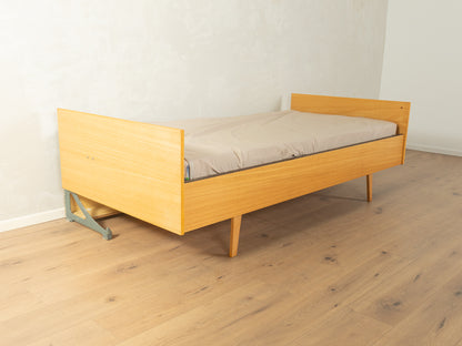 Unique Folding Bed