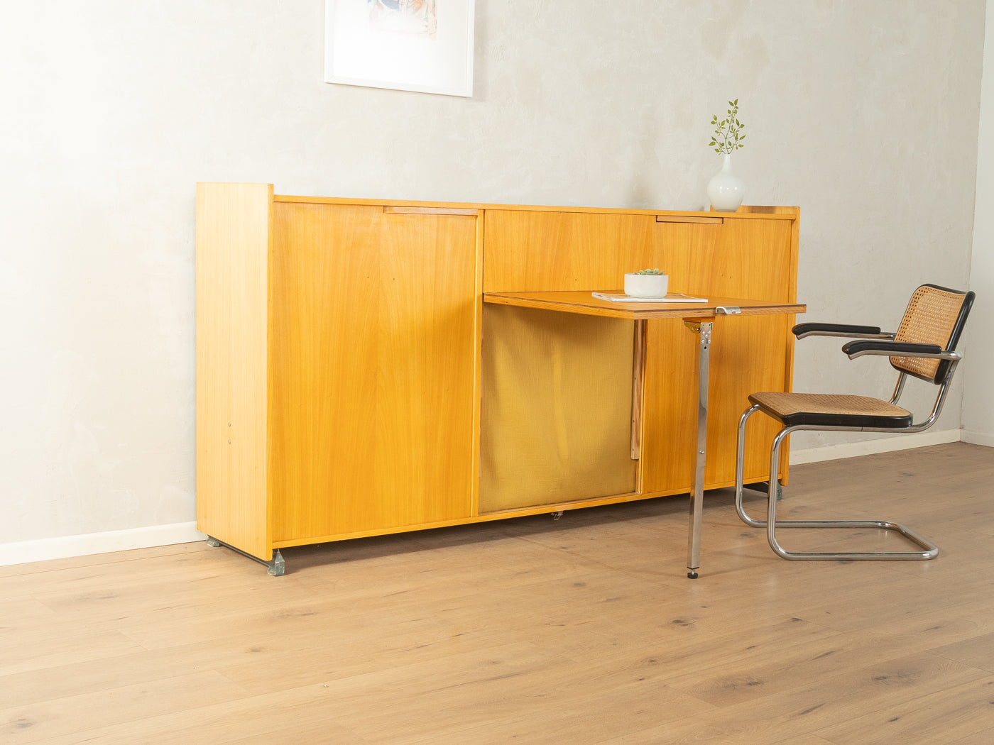 Einzigartiges Klappbett