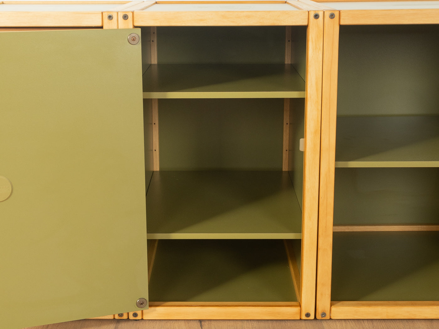 Flötotto chests of drawers