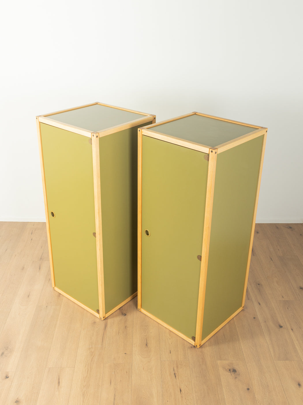Flötotto Dresser – MCF Select