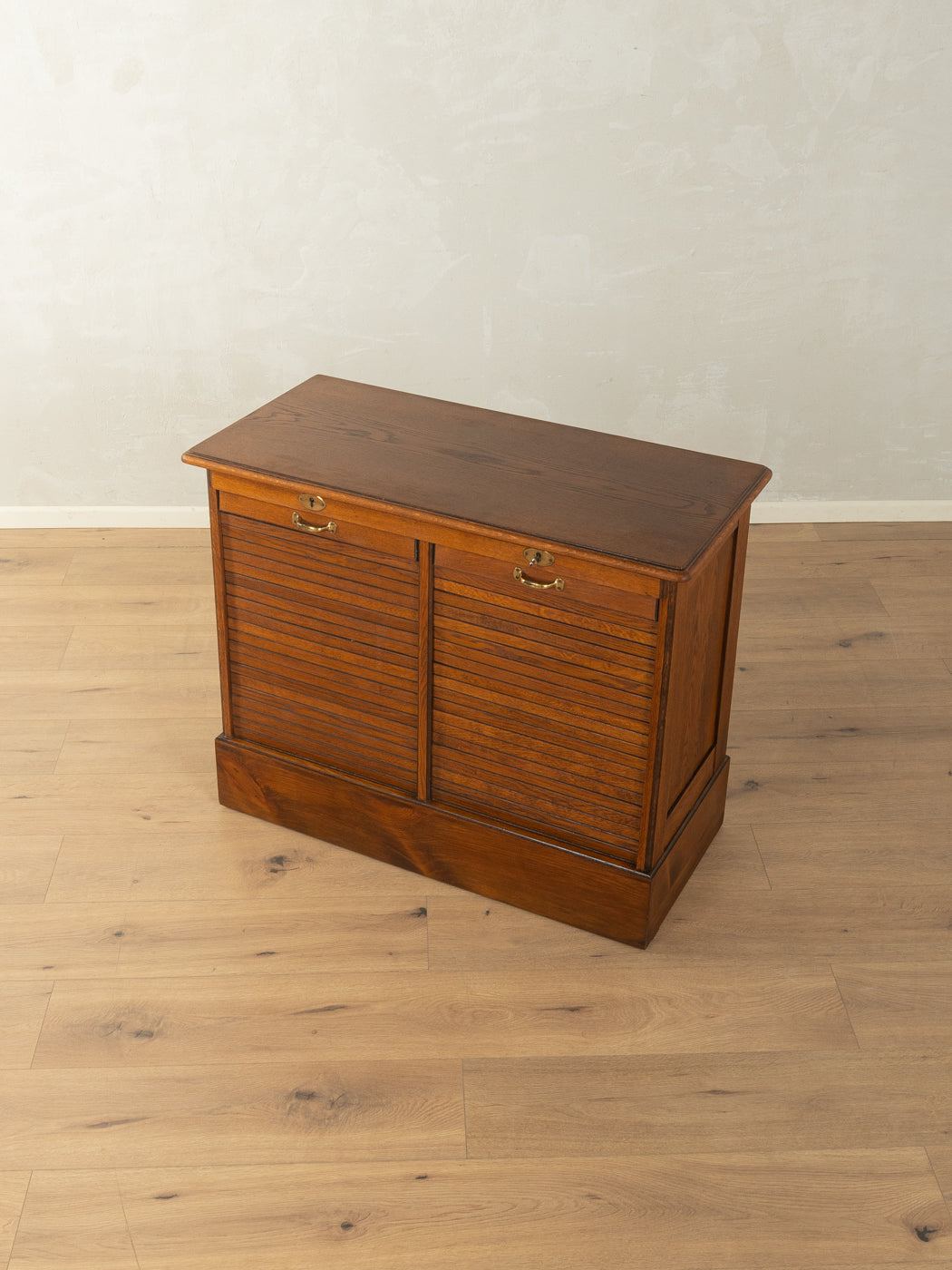 Art déco Rollladenschrank