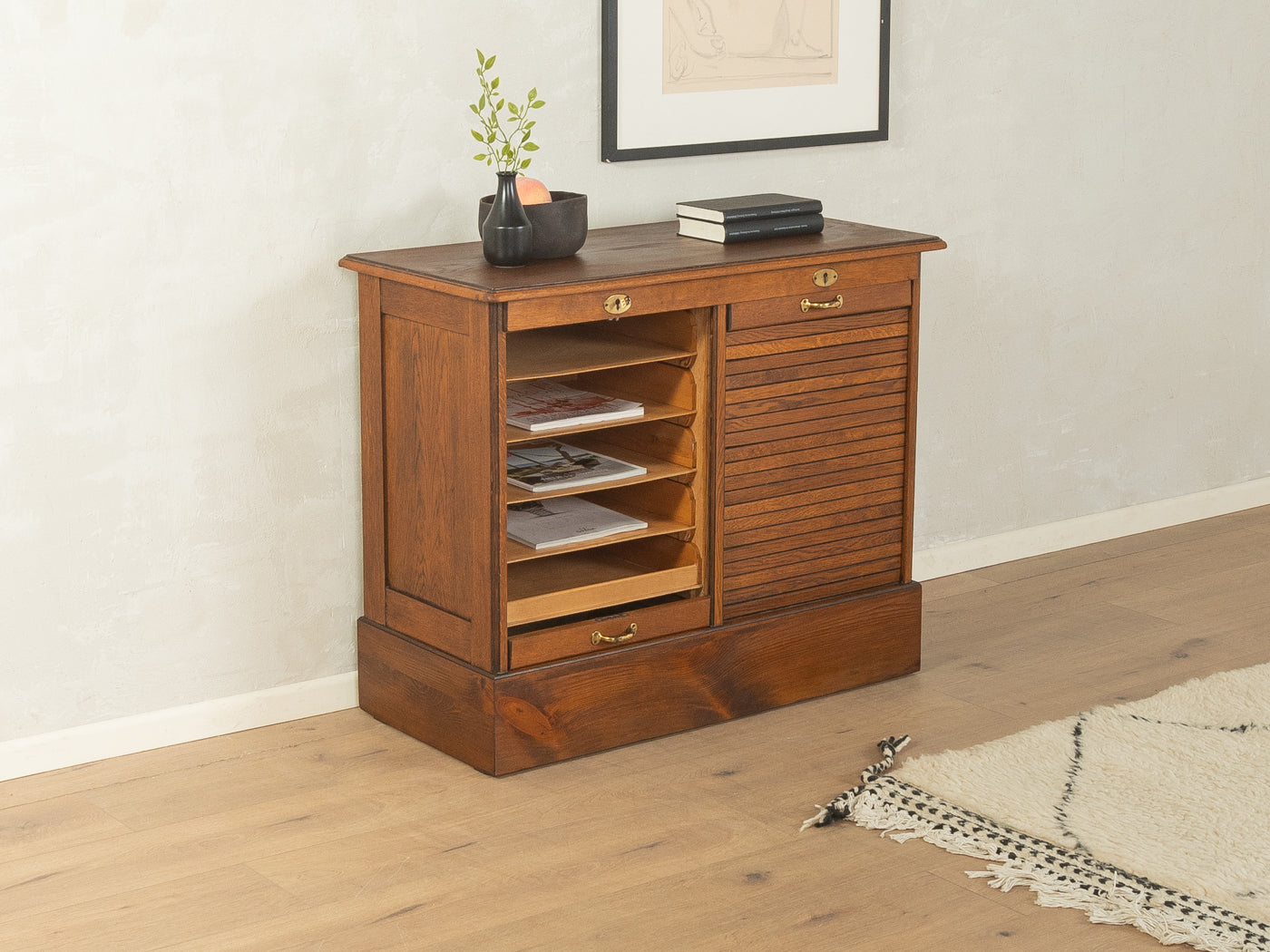 Art déco Rollladenschrank