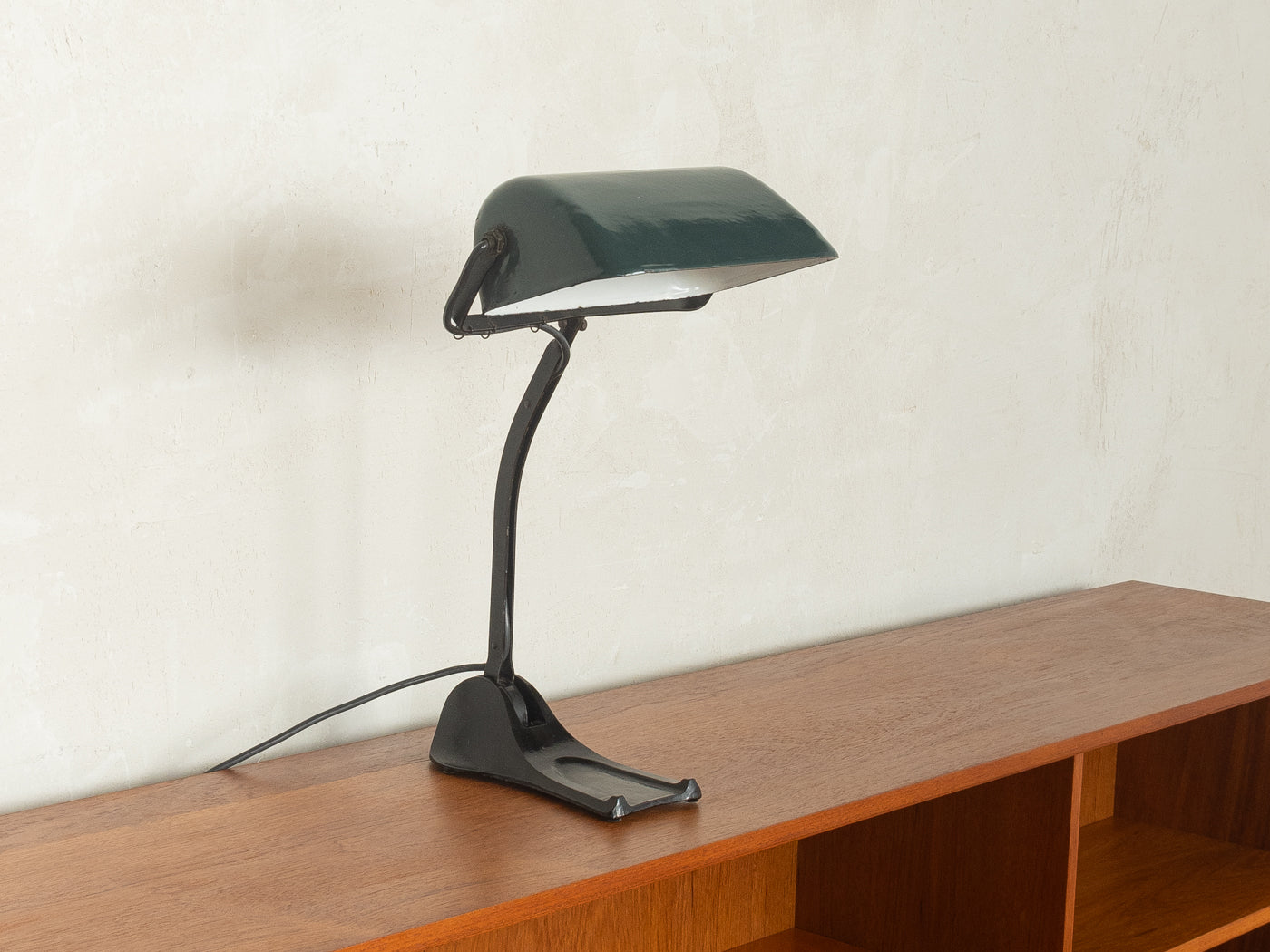 Art Deco desk lamp, Hellux