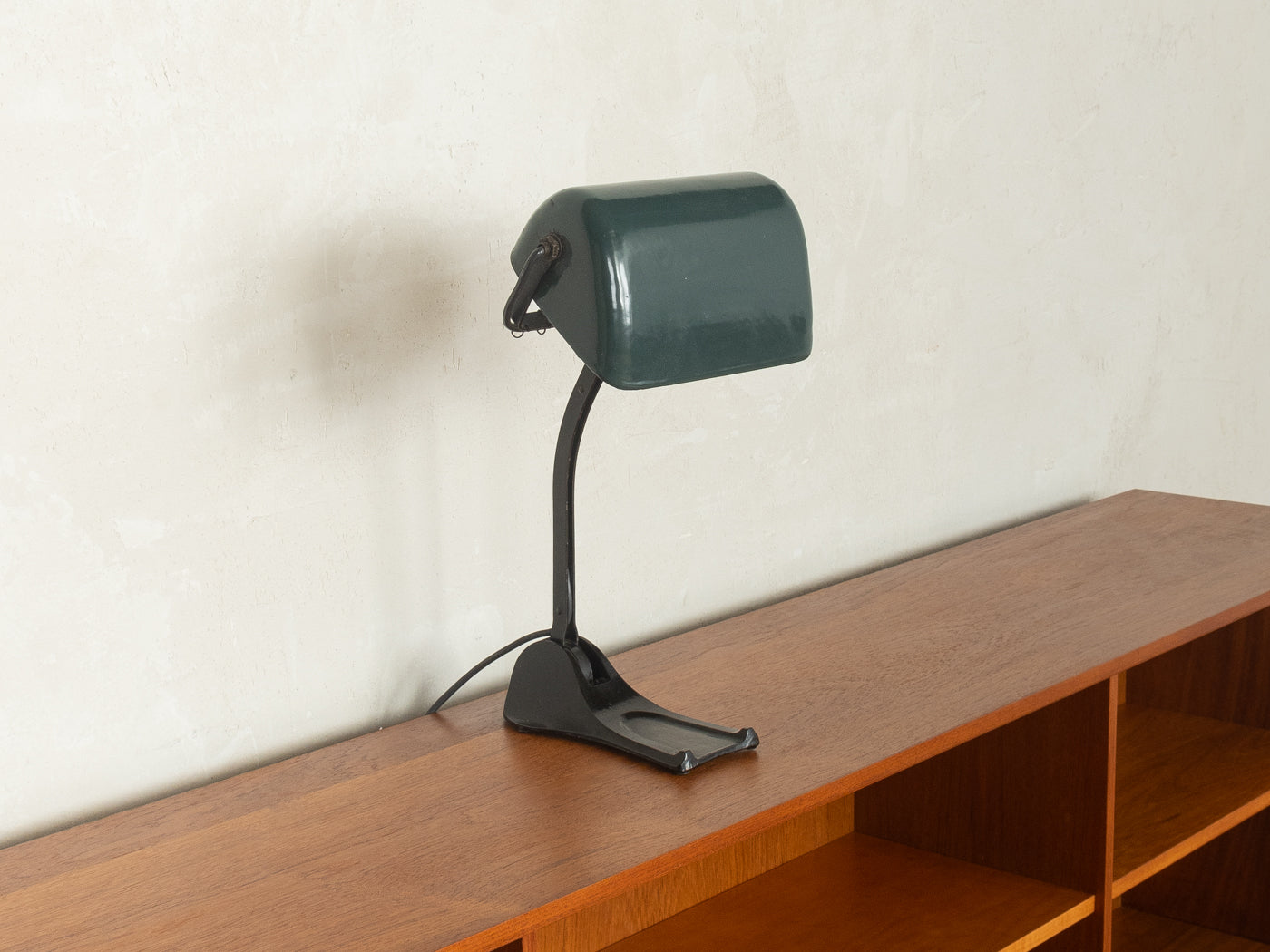 Art Deco desk lamp, Hellux