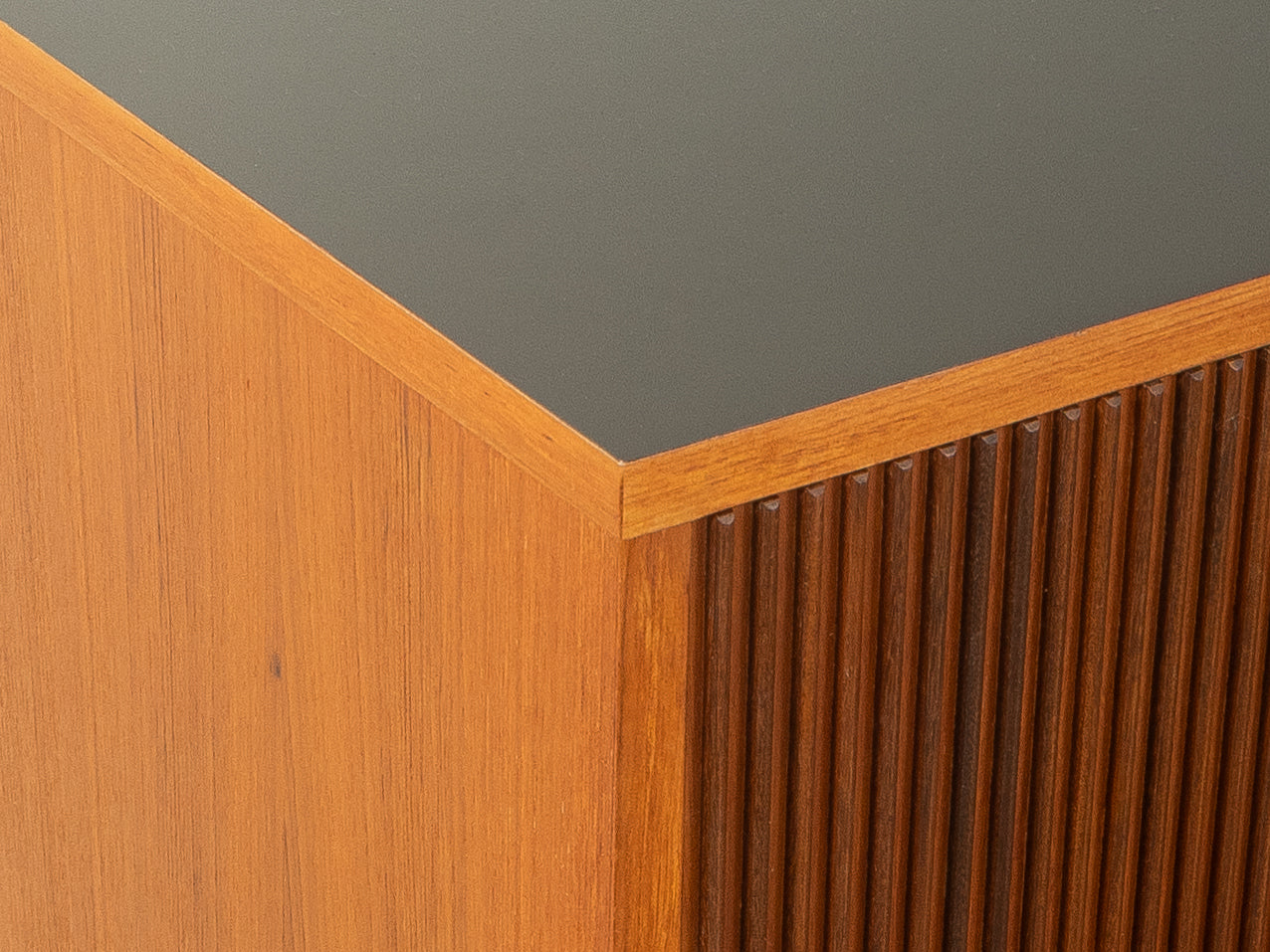 Exklusives Sideboard, DeWe