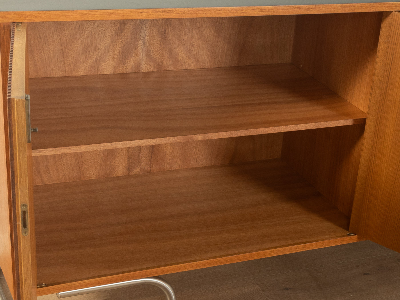 Exklusives Sideboard, DeWe