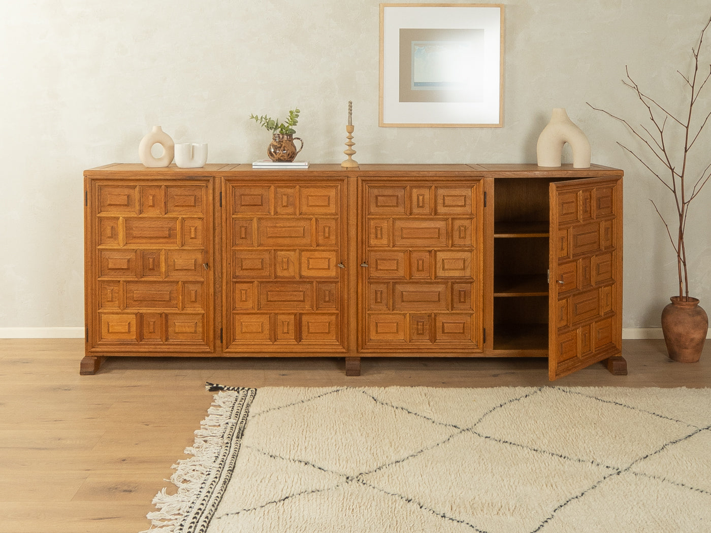 Brutalistisches Sideboard