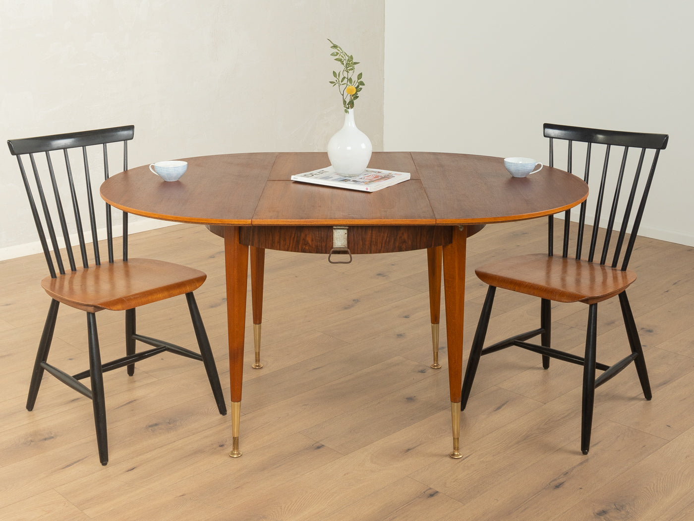 1950er Jahre Butterfly Esstisch