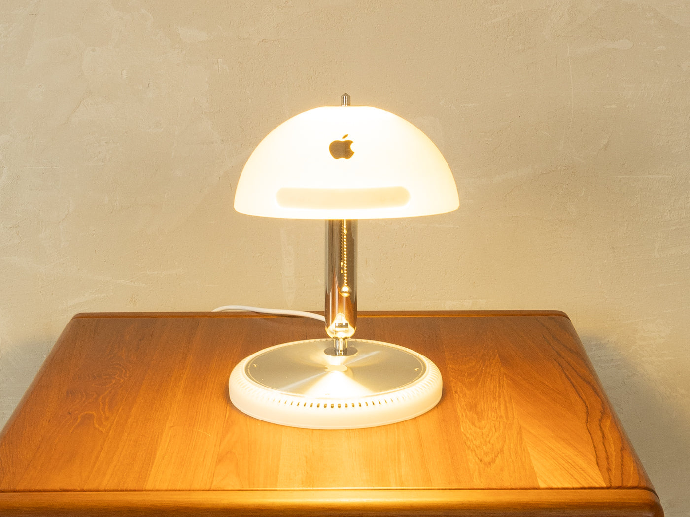 Buy Upcycled Apple iMac G4 White Table Lamp Online | MCF Select