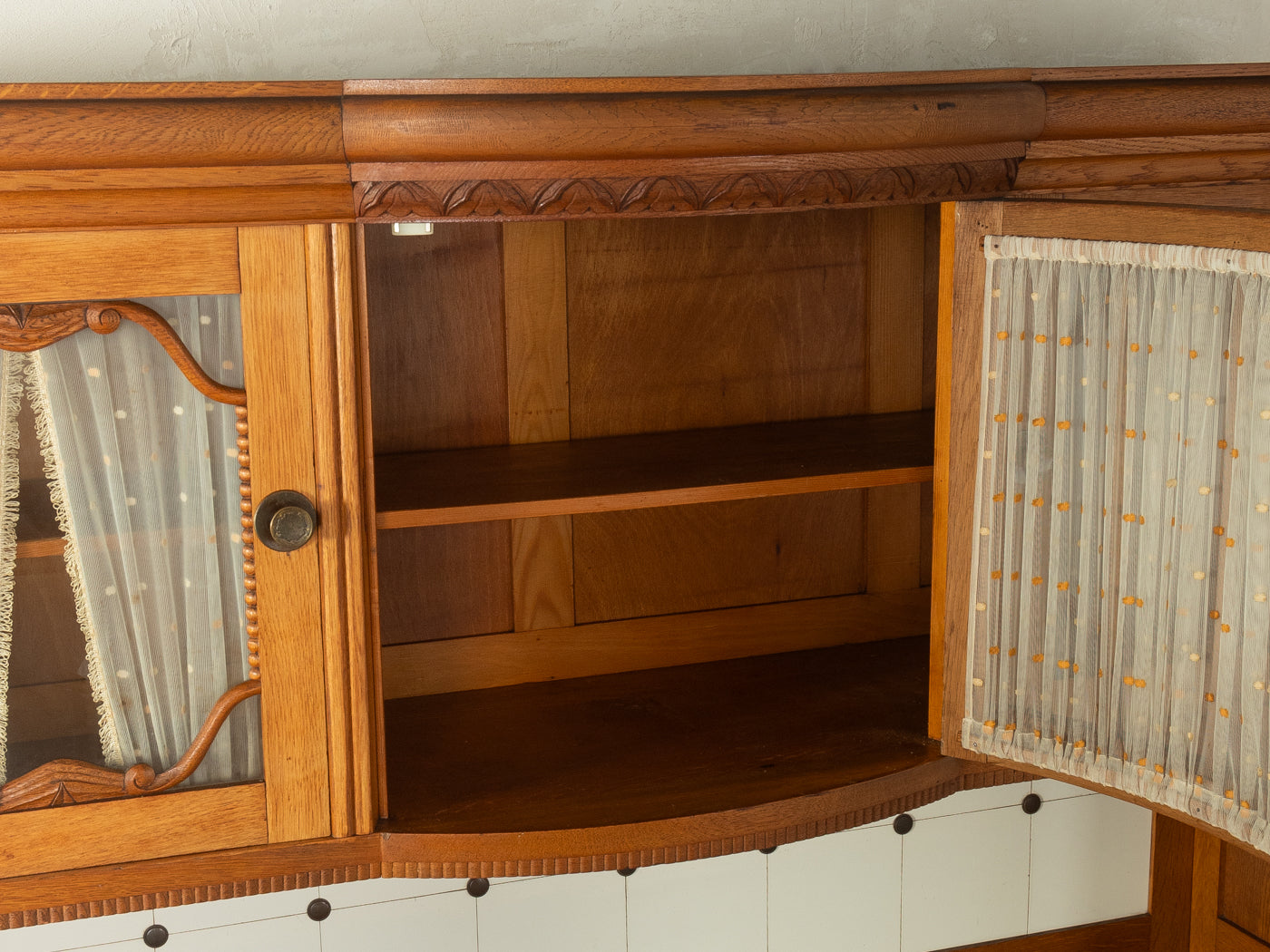 Antique 1930s buffet