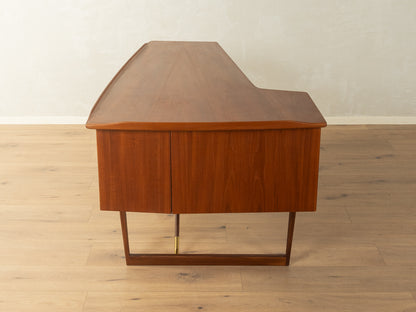 Boomerang Schreibtisch, Peter Løvig Nielsen