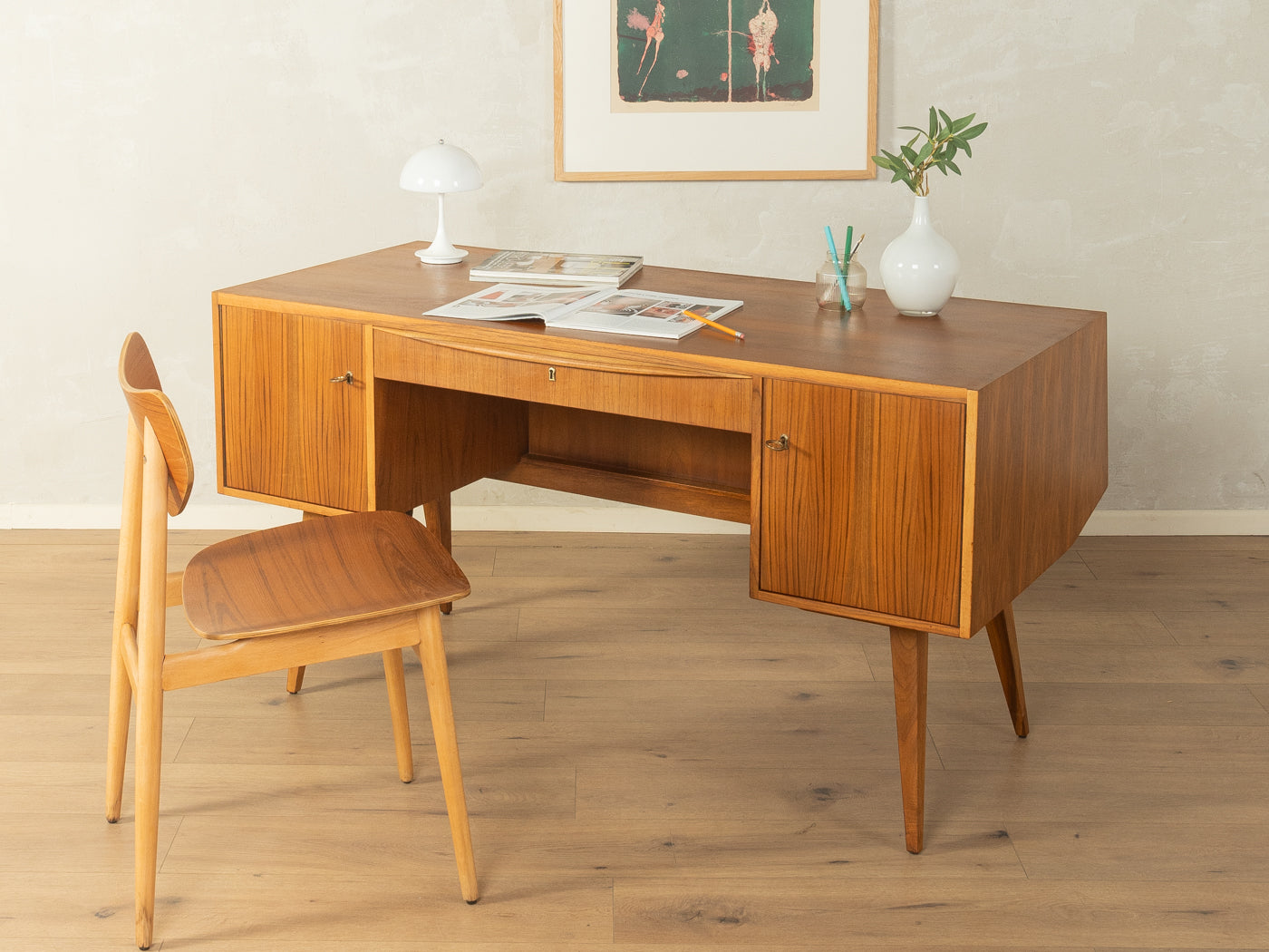 1950er Jahre Mid-Century Schreibtisch - Bild 1