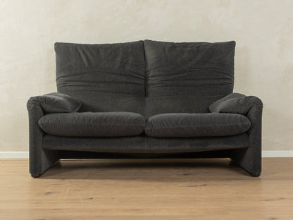 "675 MARALUNGA" Sofa, Vico Magistretti, Cassina - Mid Century Friends - Vintage - Retro - Mid Century