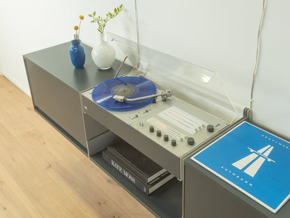 Braun TC 45/1 & Vitsœ 606 Shelving system, Dieter Rams