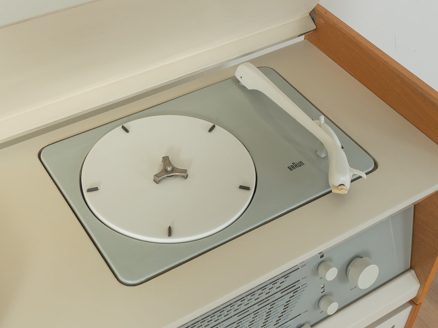 BRAUN "Atelier 1-81" &amp; "L 1", Dieter Rams