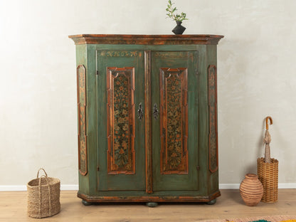 Antiker Bauernschrank - Mid Century Friends - Vintage - Retro - Mid Century