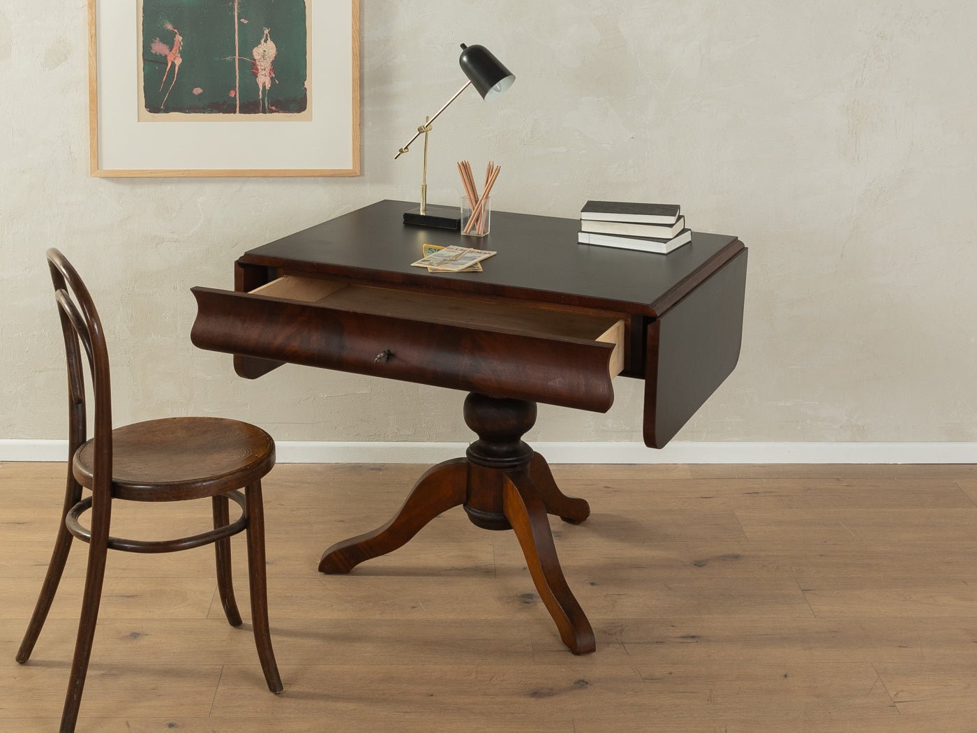 Antiker Schreibtisch - Mid Century Friends - Vintage - Retro - Mid Century