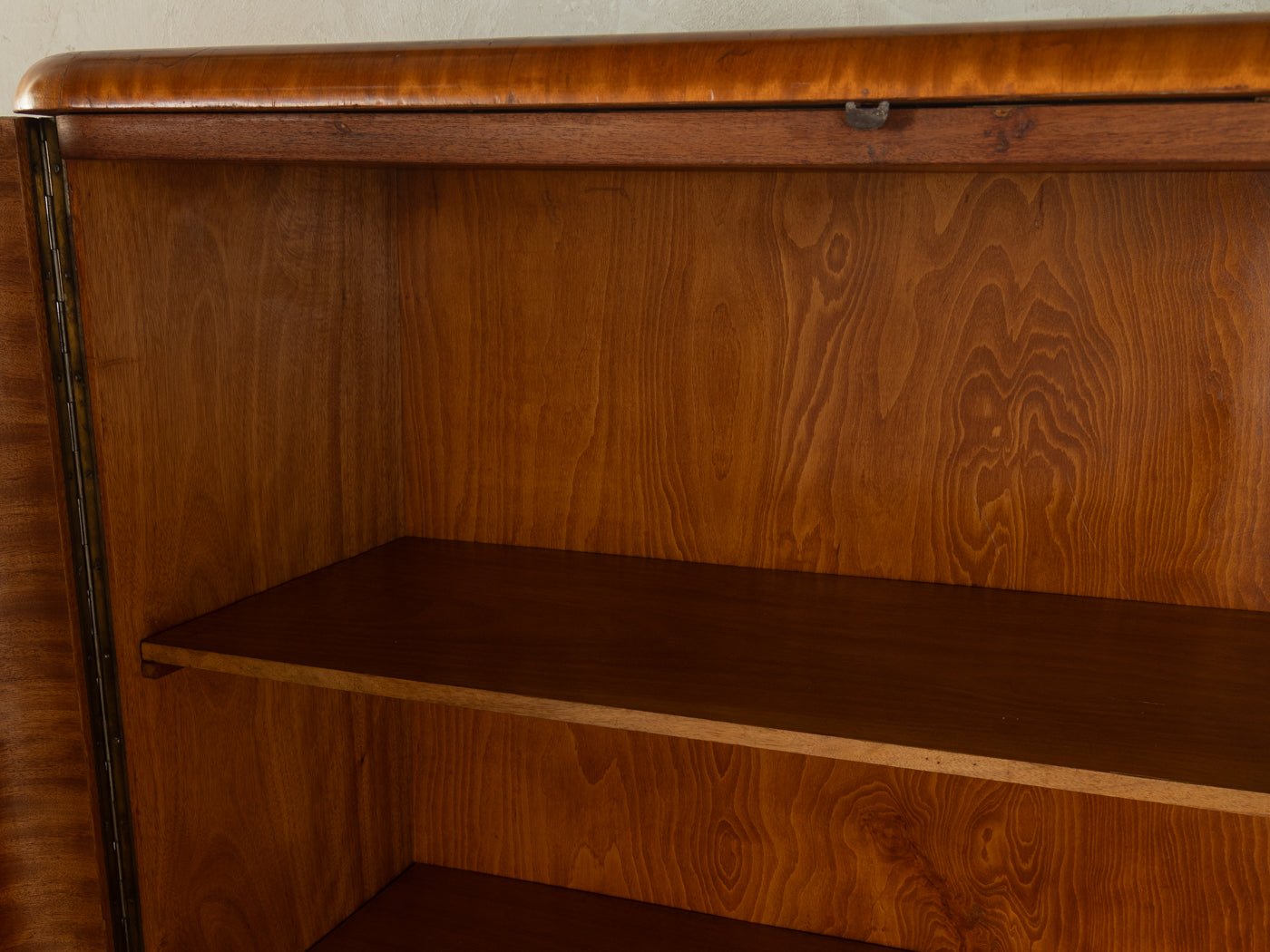 Art déco Kleiderschrank - Mid Century Friends - Vintage - Retro - Mid Century