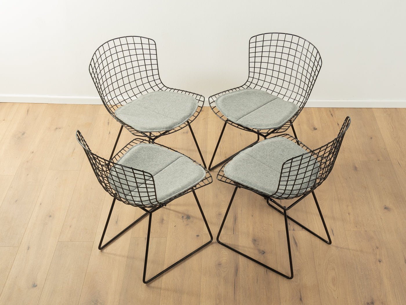 BERTOIA Stühle, Modell 420, Harry Bertoia für Knoll - Mid Century Friends - Vintage - Retro - Mid Century