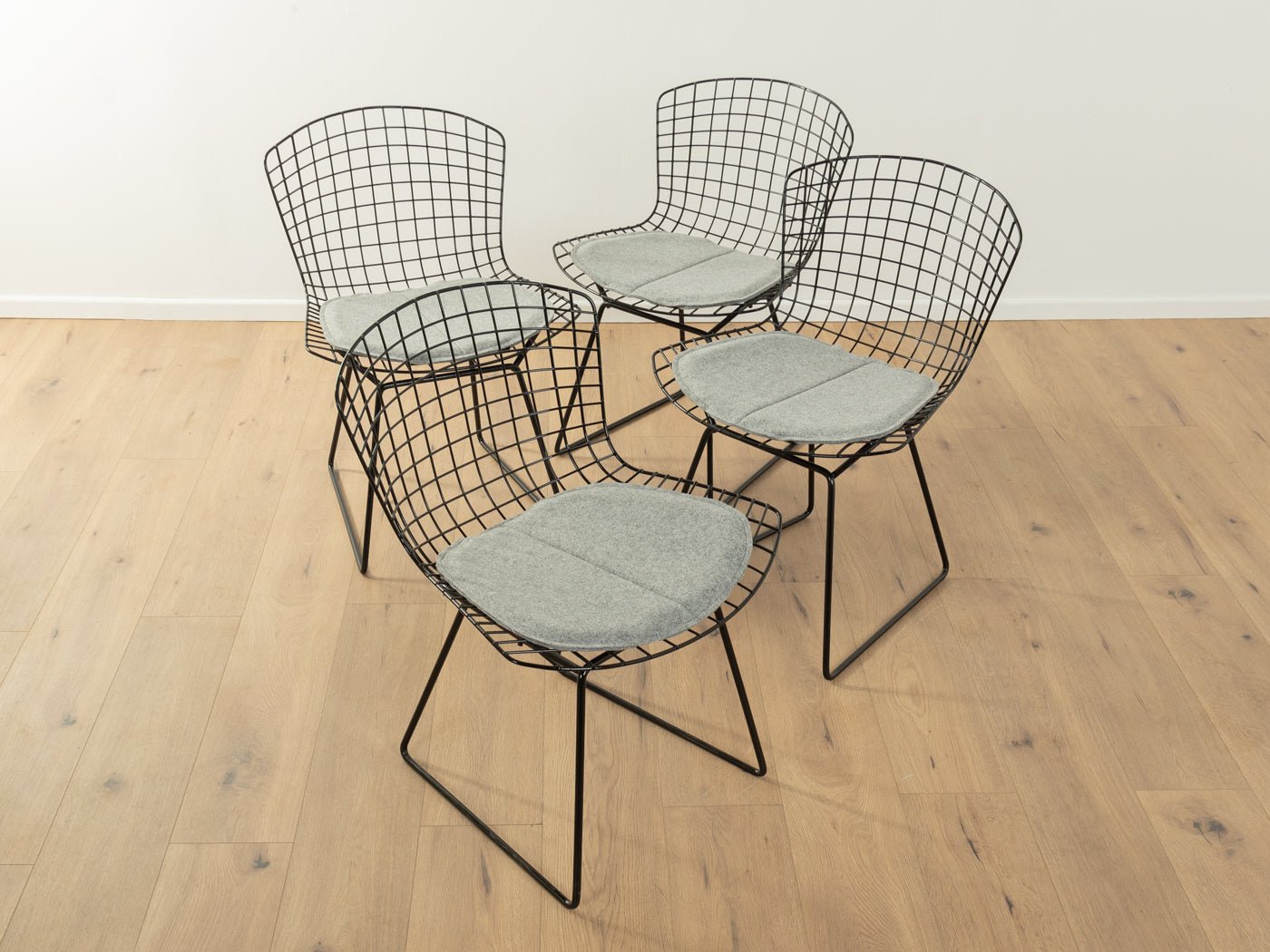 BERTOIA Stühle, Modell 420, Harry Bertoia für Knoll - Mid Century Friends - Vintage - Retro - Mid Century