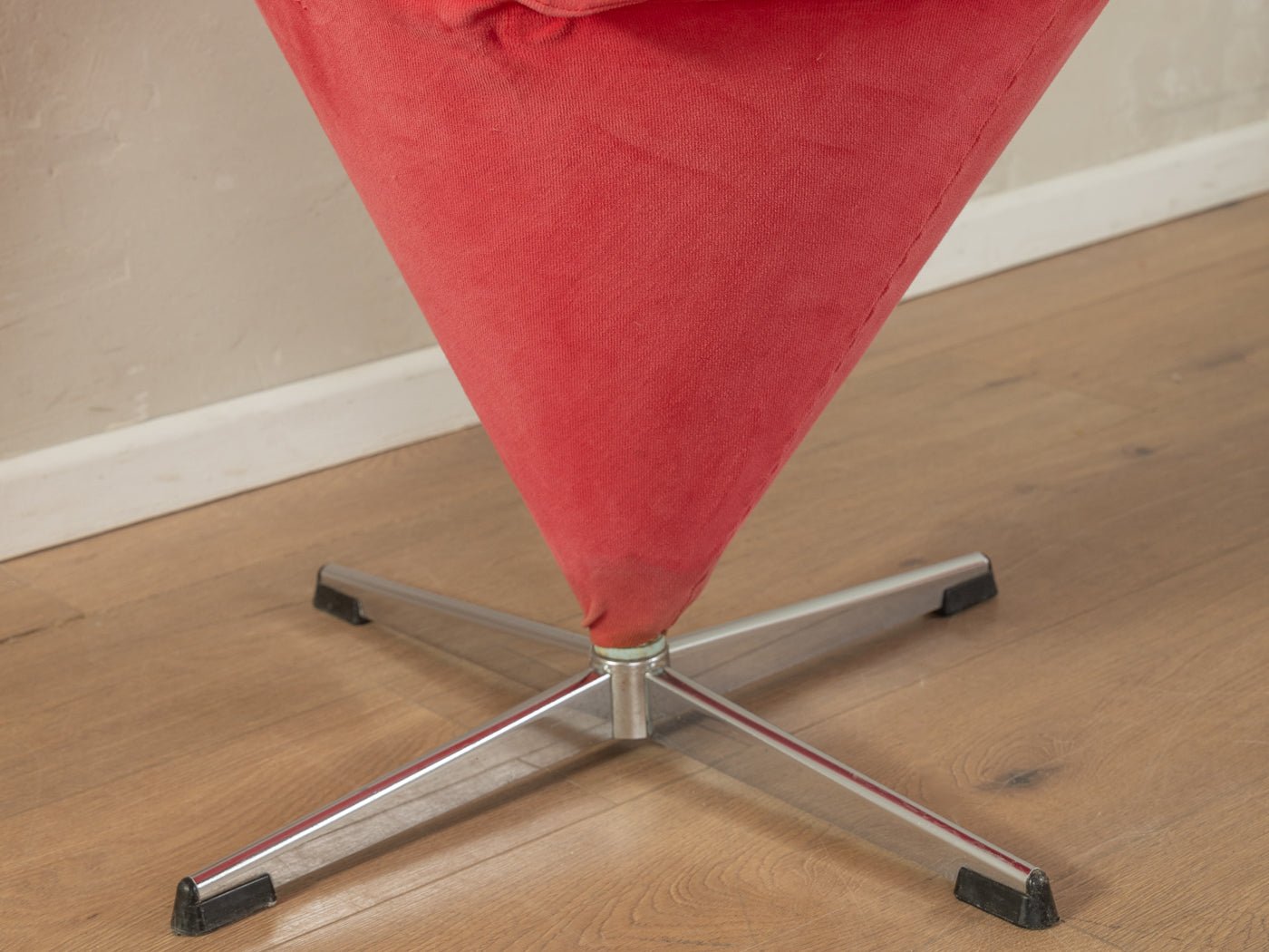 CONE CHAIRS, Verner Panton - Mid Century Friends - Vintage - Retro - Mid Century