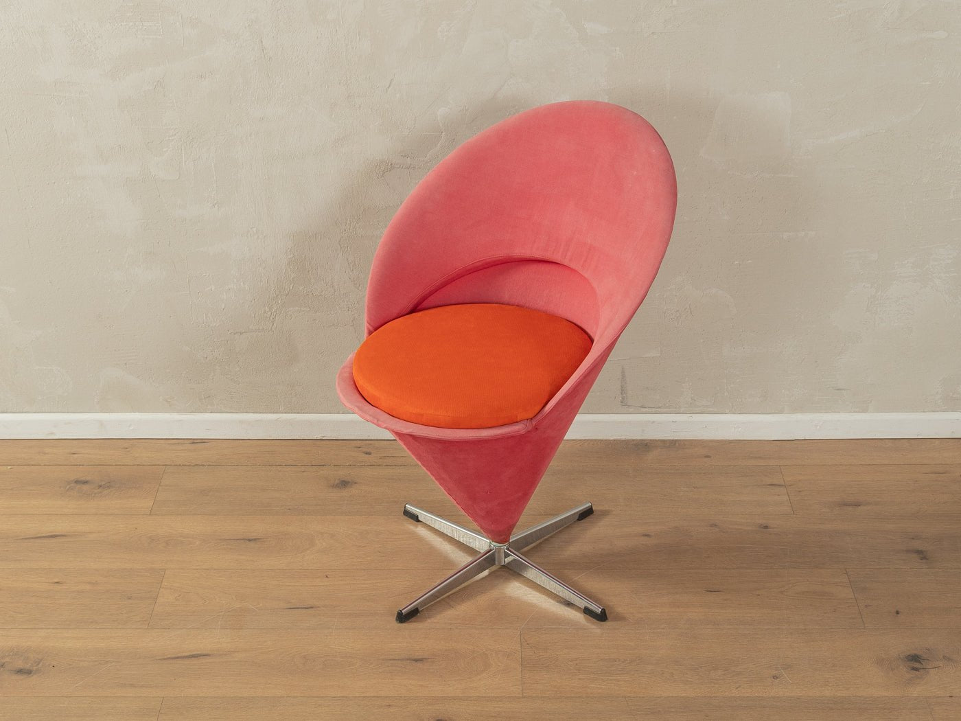CONE CHAIRS, Verner Panton - Mid Century Friends - Vintage - Retro - Mid Century