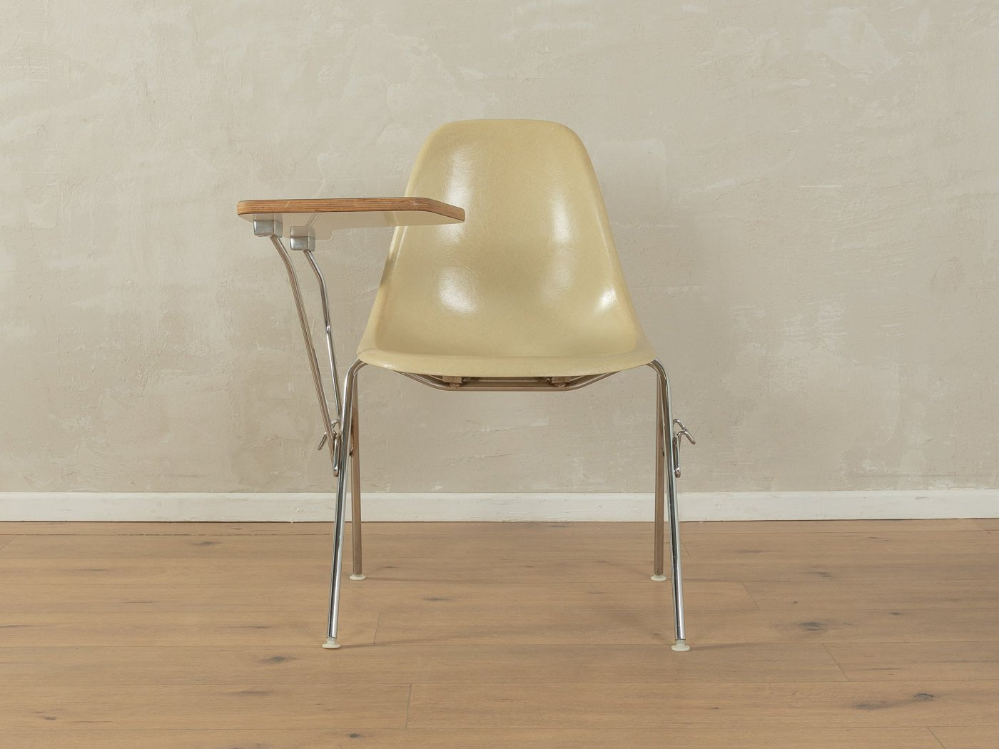 DSS - TA Stuhl, Charles & Ray Eames, Herman Miller - Mid Century Friends - Vintage - Retro - Mid Century