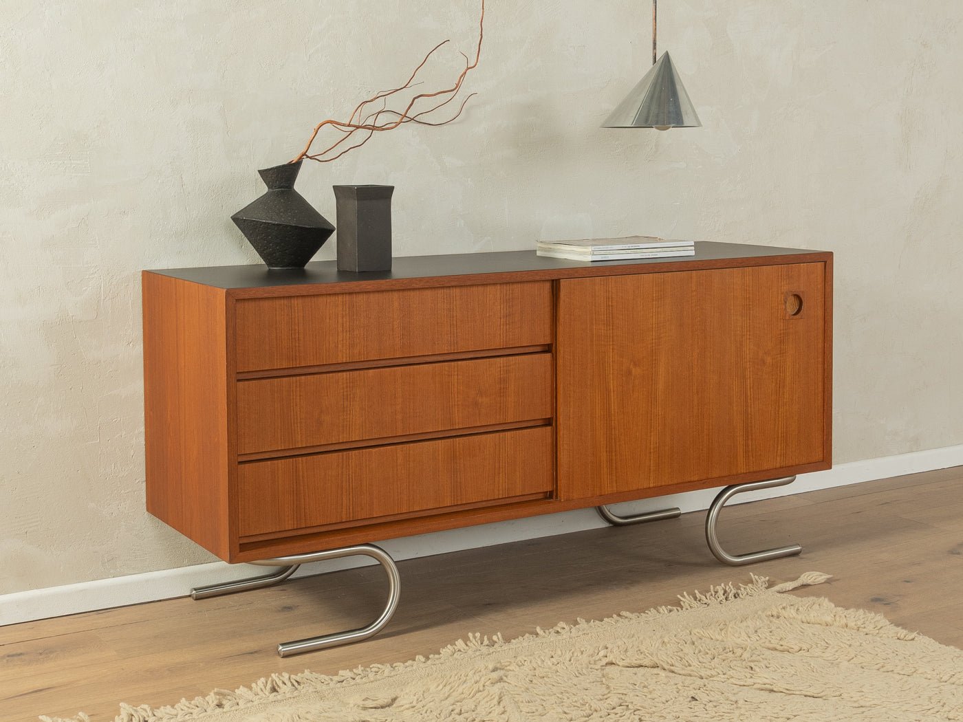 Edelstahlfüße im Bauhaus Design, Sideboard - Mid Century Friends - Vintage - Retro - Mid Century