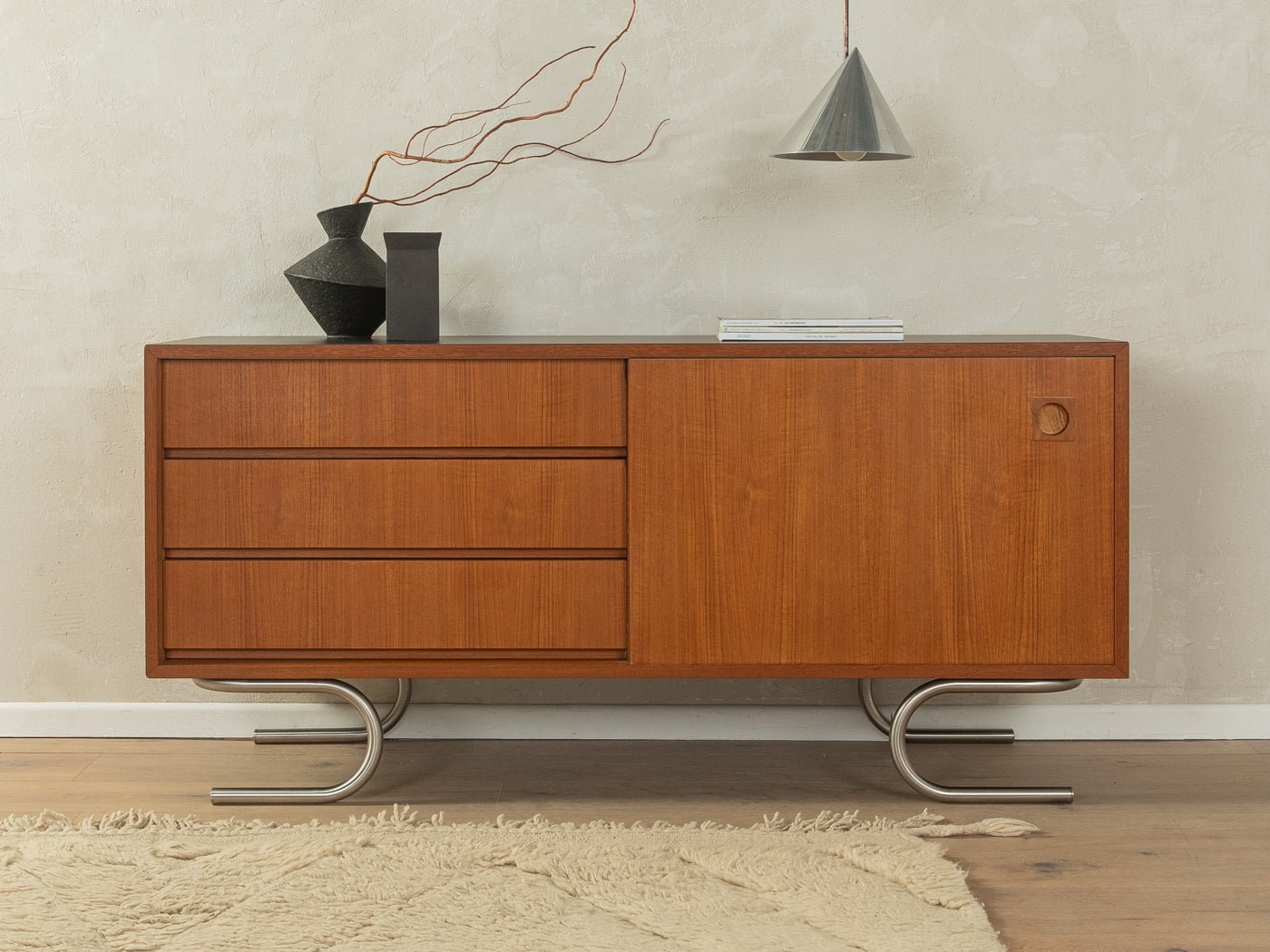 Edelstahlfüße im Bauhaus Design, Sideboard - Mid Century Friends - Vintage - Retro - Mid Century