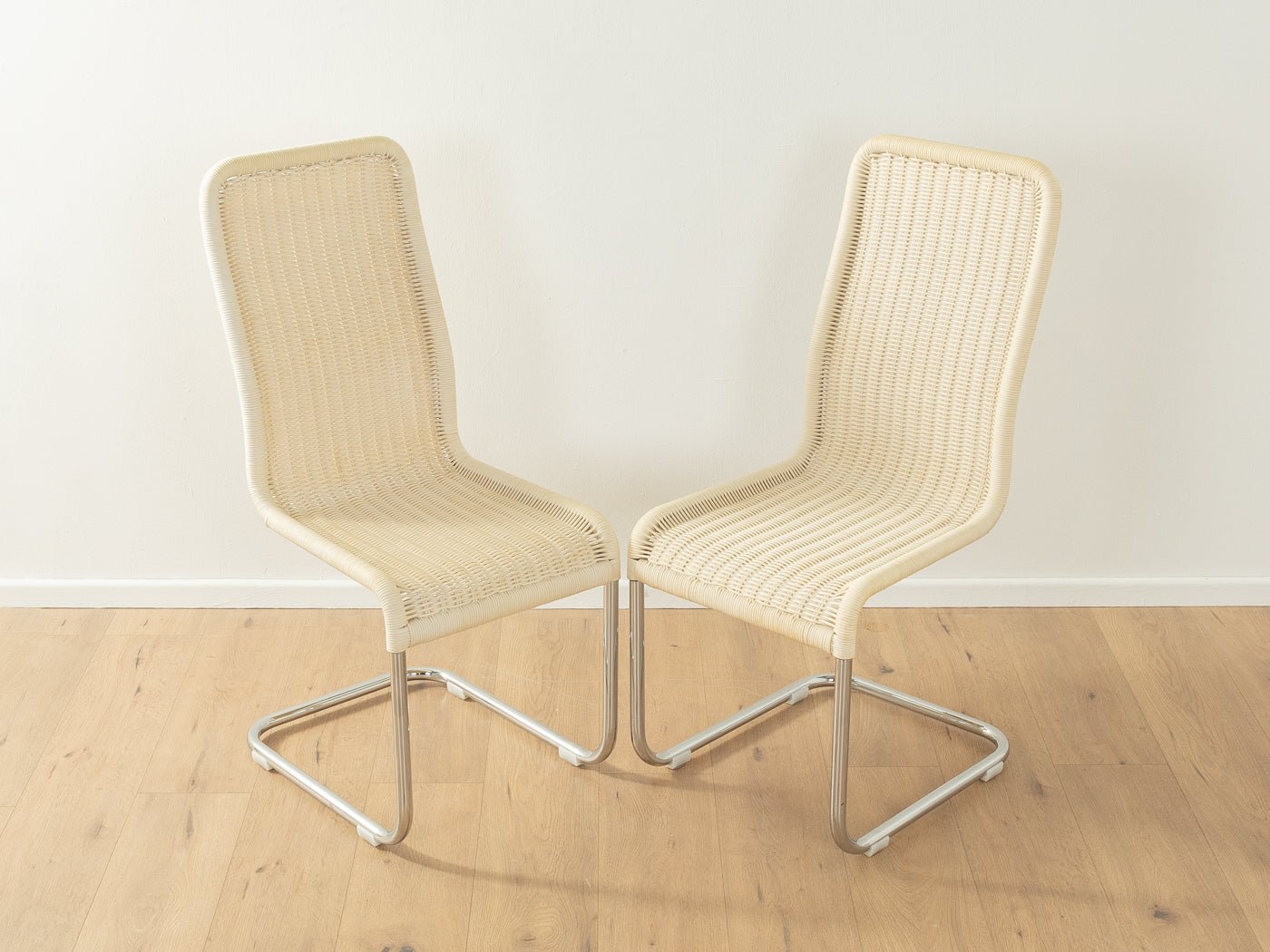 Freischwinger B25, Marcel Breuer, Tecta - Mid Century Friends - Vintage - Retro - Mid Century