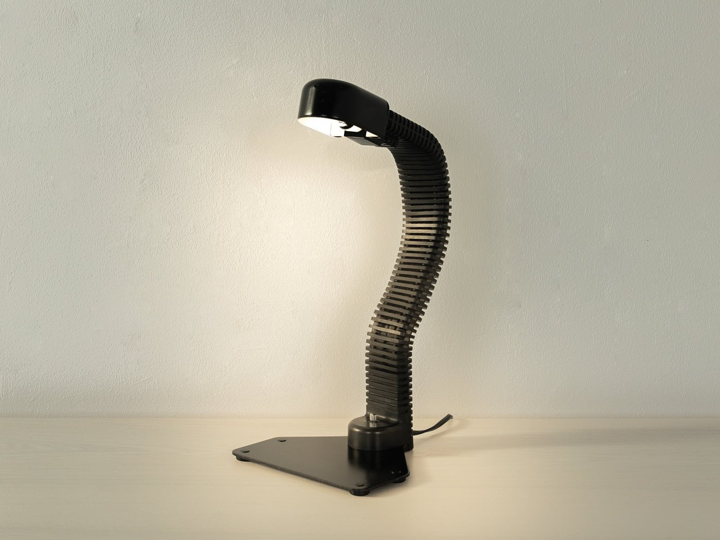 KOBRA Schreibtischlampe, Kisho Kurokawa, Yamagiwa - Mid Century Friends - Vintage - Retro - Mid Century