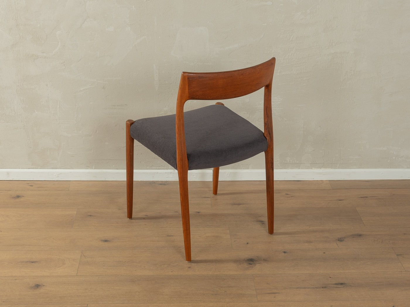 Modell 77 Esszimmerstuhl, Niels O. Møller - Mid Century Friends - Vintage - Retro - Mid Century