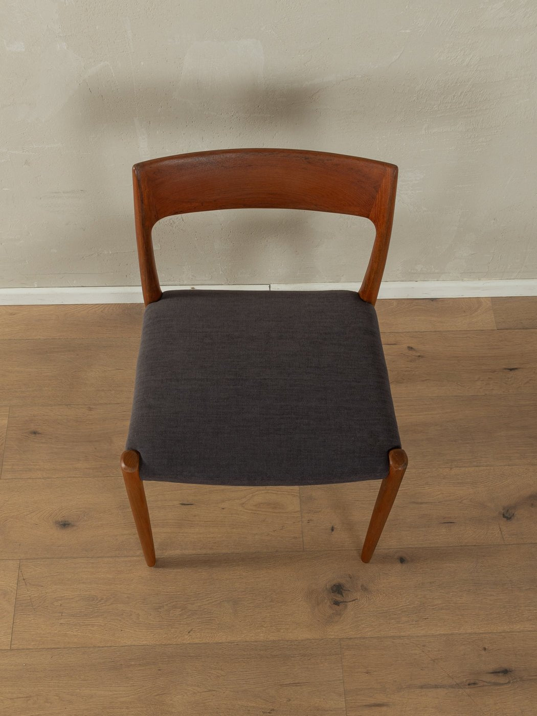 Modell 77 Esszimmerstuhl, Niels O. Møller - Mid Century Friends - Vintage - Retro - Mid Century