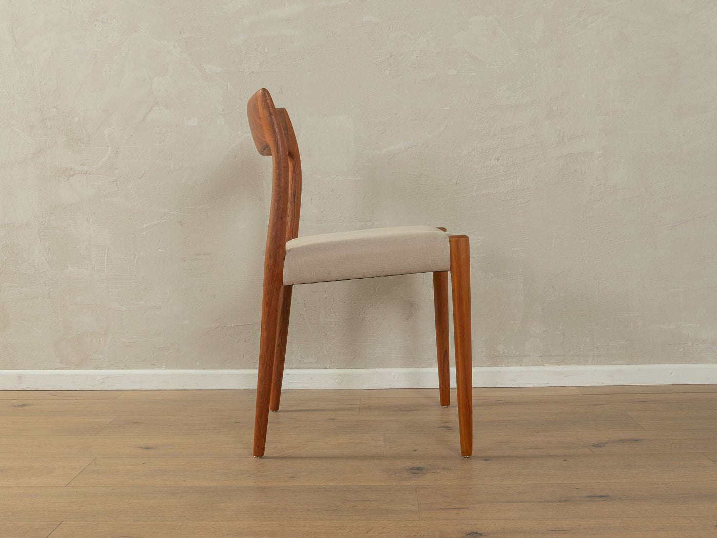 Modell 77 Esszimmerstühle, Niels O. Møller - Mid Century Friends - Vintage - Retro - Mid Century