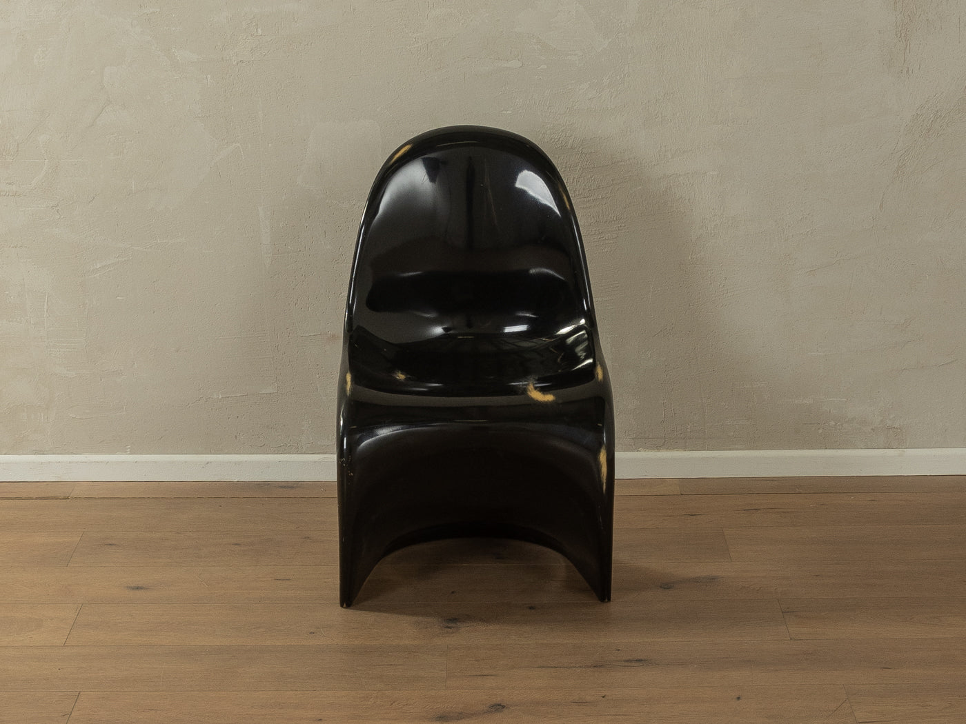 Panton Chair, Vitra / Herman Miller Collection - Mid Century Friends - Vintage - Retro - Mid Century