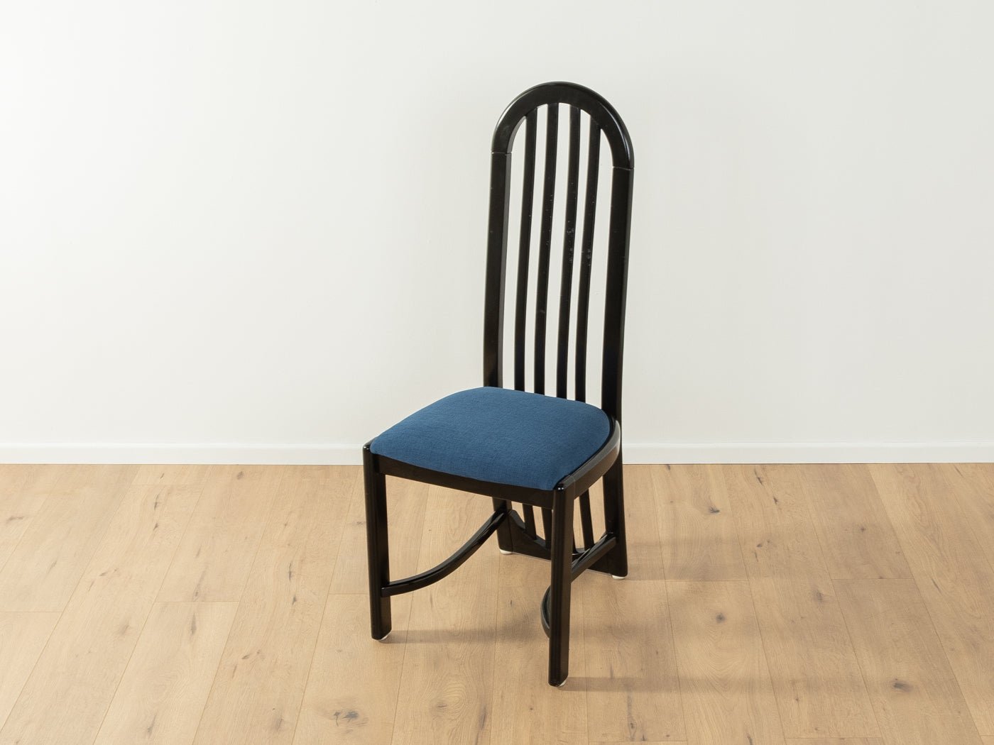 Postmoderne Esszimmerstühle - Mid Century Friends - Vintage - Retro - Mid Century