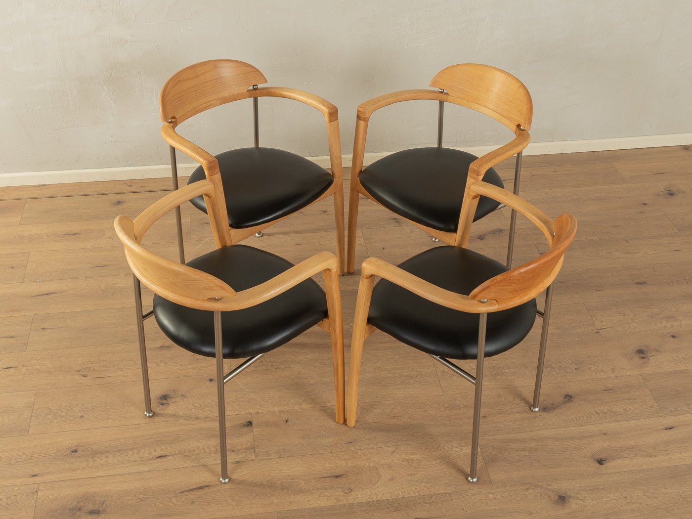Postmoderne Esszimmerstühle - Mid Century Friends - Vintage - Retro - Mid Century