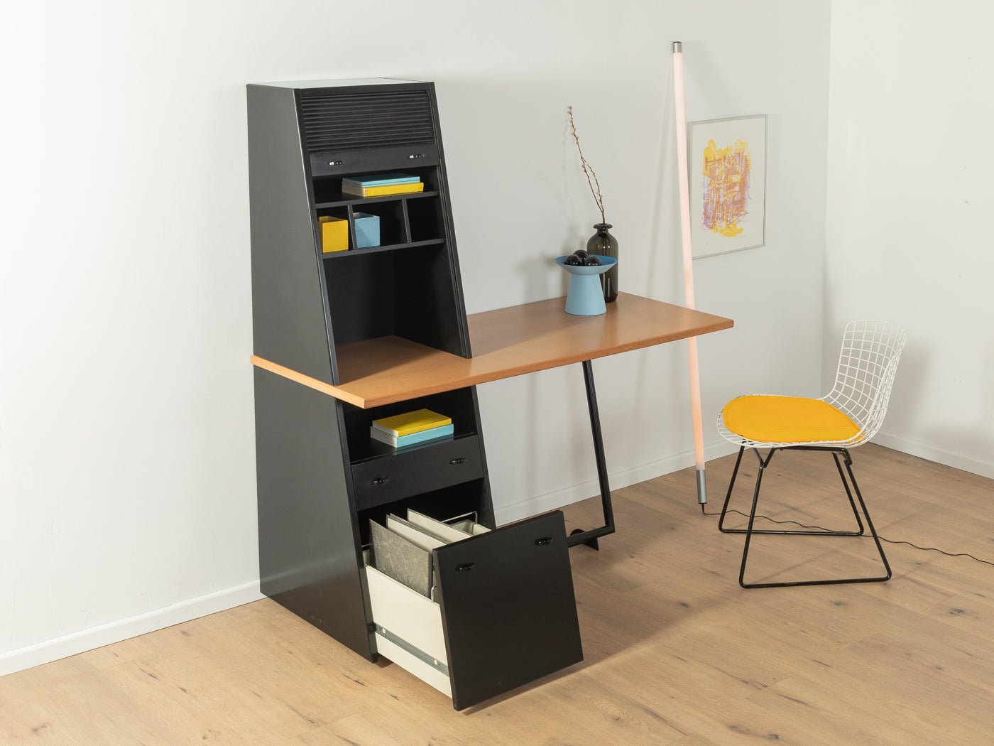 Postmoderner Schreibtisch, interlübke - Mid Century Friends - Vintage - Retro - Mid Century